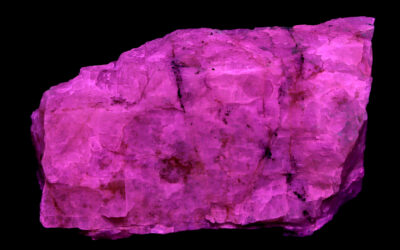 Leucophanite
